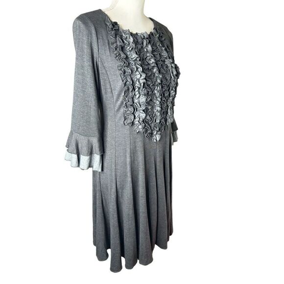 Women's Rabbit Rabbit Rabbit Designs Gray Ruffle Front Dress Size 8 - Picture 3 of 7